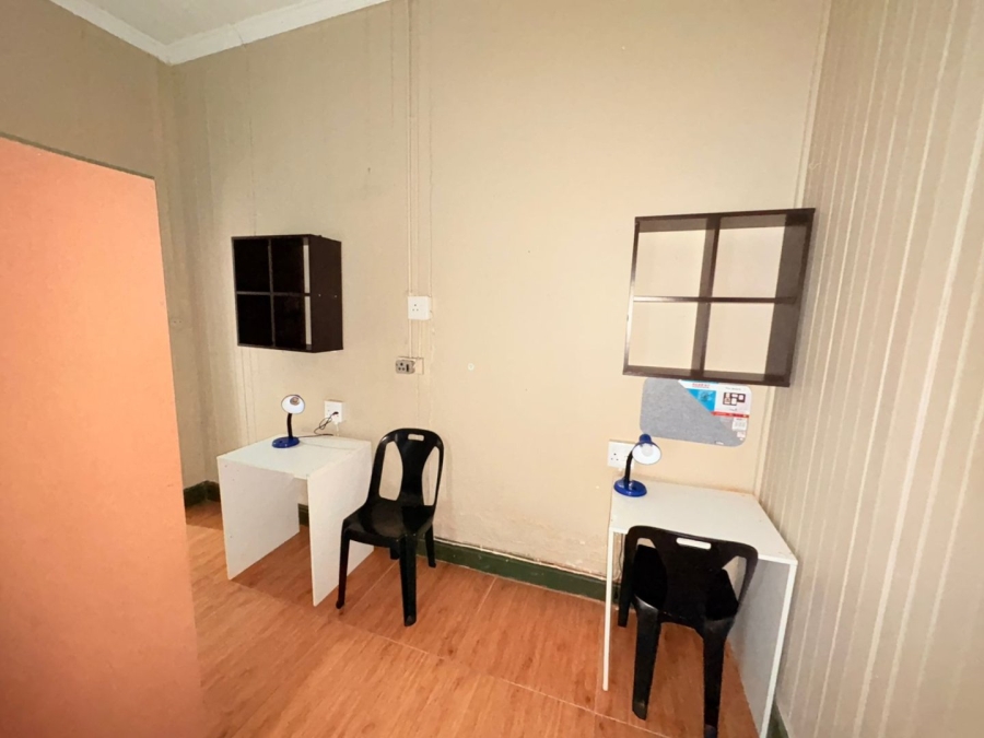 10 Bedroom Property for Sale in Quigney Eastern Cape